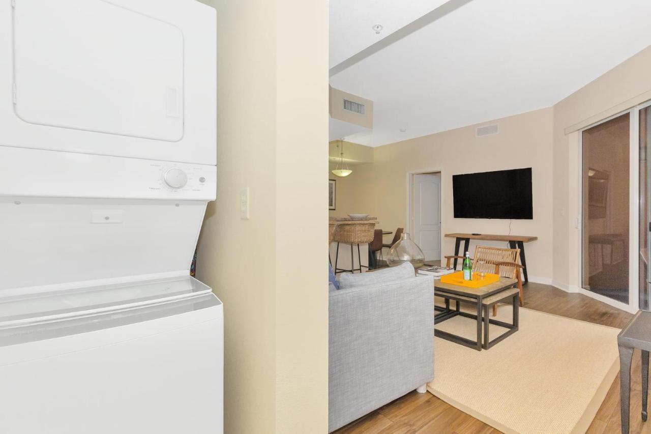 Dharma Home Suites South Miami At Red Road Commons Eksteriør billede